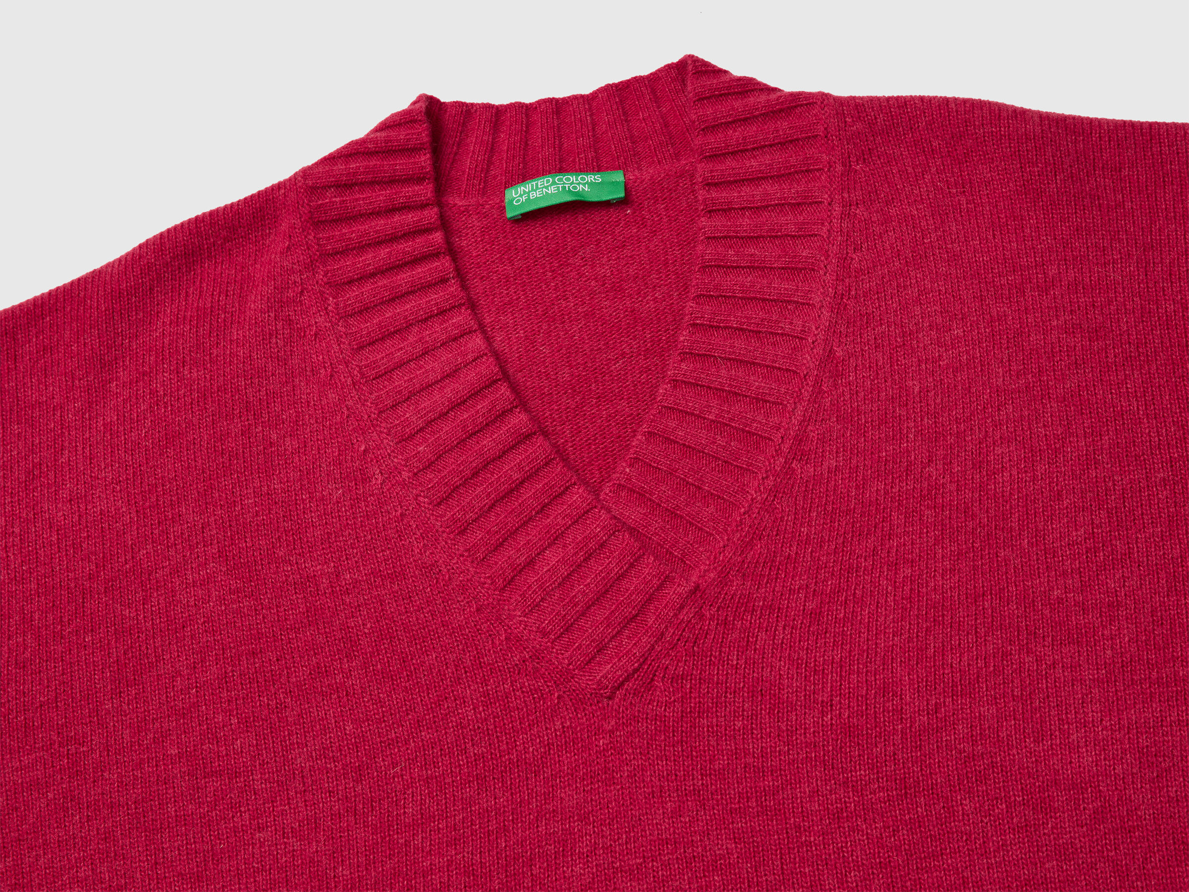 V NECK SWEATER L/S Women image number 3